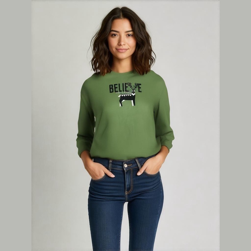 Life is Good Women Long Sleeve Snuggle Up Sleep Top  Shirt Believe Green Size SM